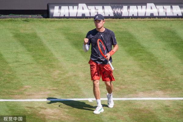 而殷若宁等 而殷若宁等